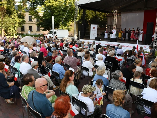 Za nami wydarzenie pn. "Z młodej piersi się wyrwało... - Wspólne śpiewanie pieśni patriotycznych w Zamościu